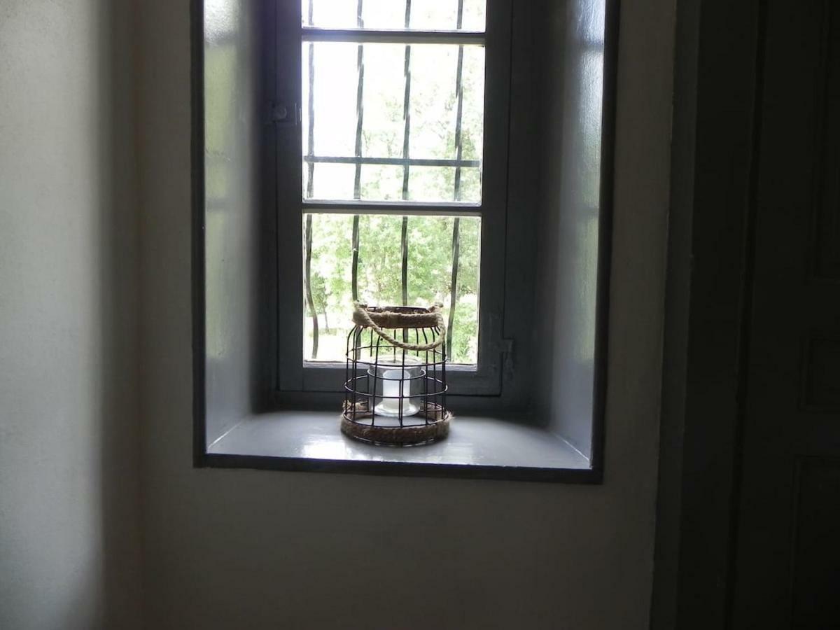 L Atelier D Ombeline Apartment Bonnal ภายนอก รูปภาพ